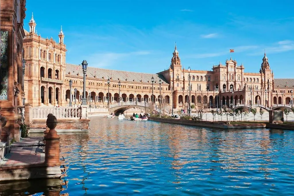 Penthouse!!! Center Of Seville!!! 2 Bedroom + 2 Bath!!!
