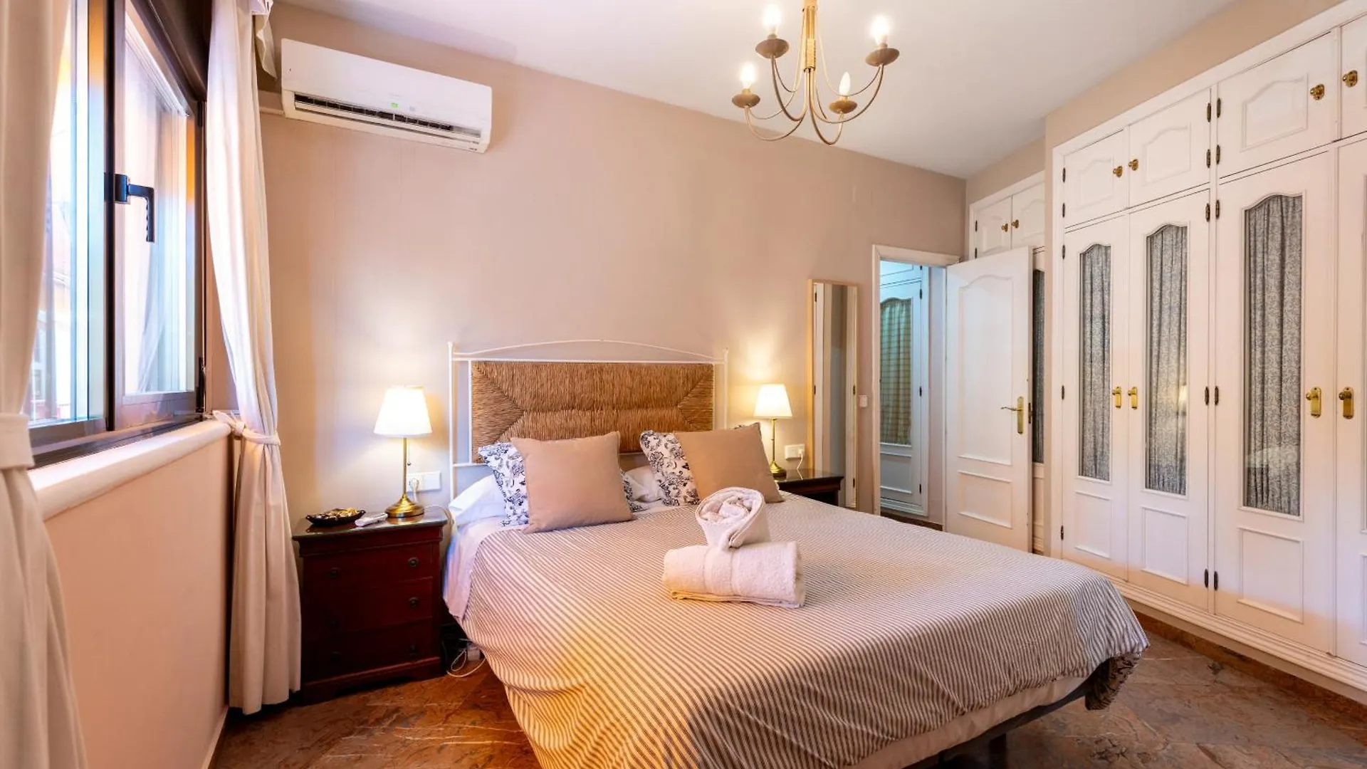 Penthouse!!! Center Of Seville!!! 2 Bedroom + 2 Bath!!! 0*, Seville