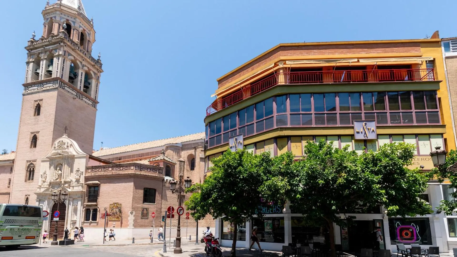 Penthouse!!! Center Of Seville!!! 2 Bedroom + 2 Bath!!! Spain